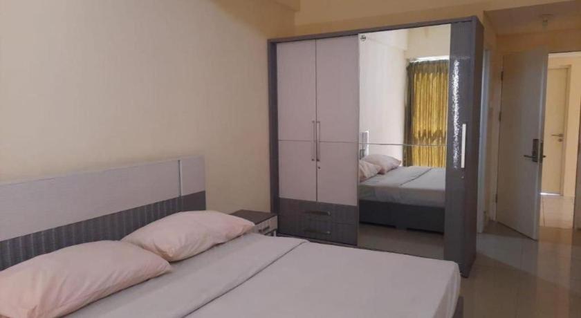 My Tower Hotel Surabaya Exterior foto